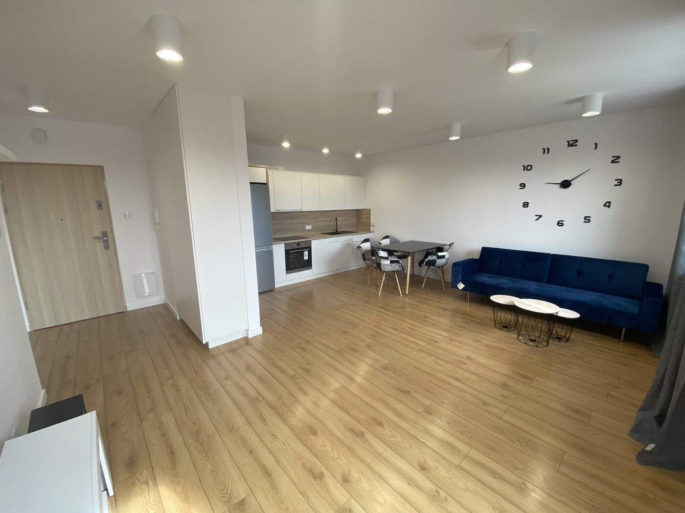 Salon — Sosnowiec, Baczyńskiego