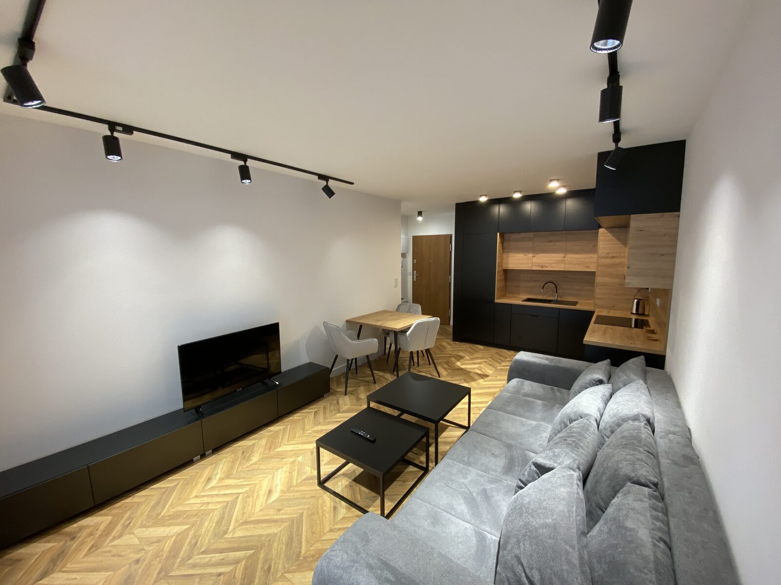 Realizacja Ceglana 72 — Katowice